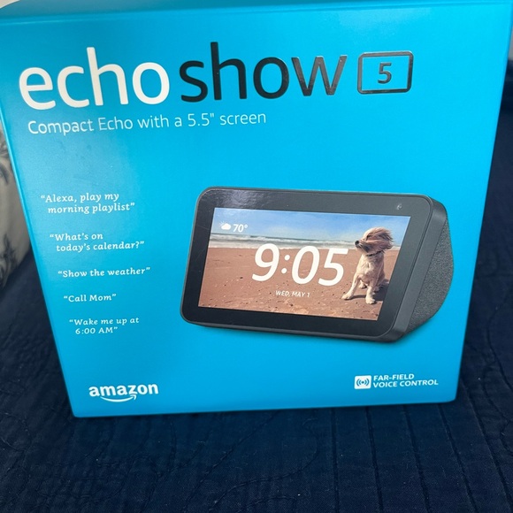 Amazon Echo Show 5 Smart Display New In Box - Picture 1 of 1